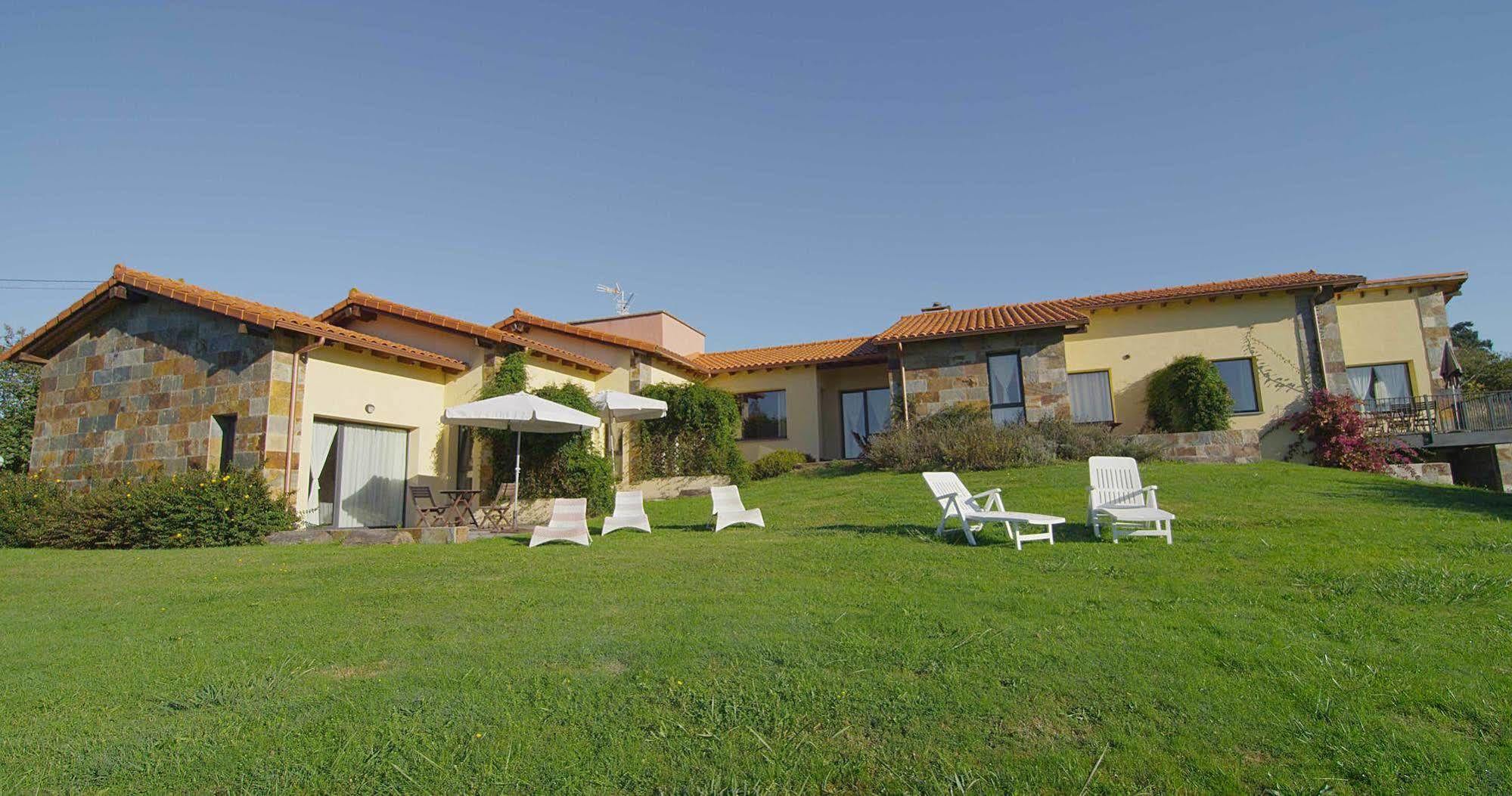 Almarinae Apartamentos Castiello de la Marina エクステリア 写真